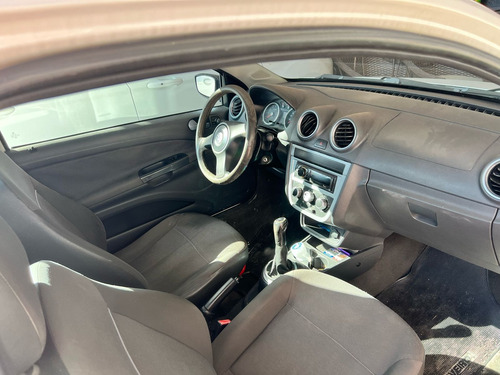Volkswagen Saveiro 1.6 Trend Cab. Simples Total Flex 2p