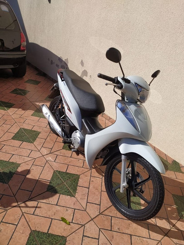 Imagem 3 de 8 de Honda Biz Ex 125