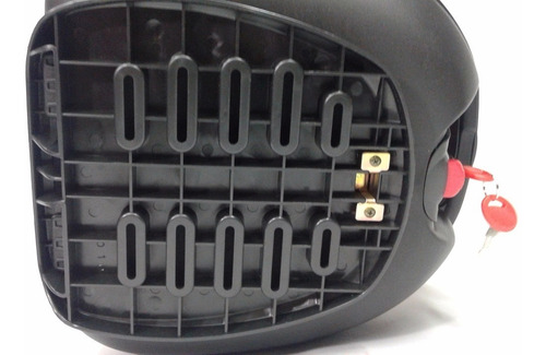 Imagen 7 de 8 de Baul Topcase Moto Plástico Negro Reforz 42l+ Kit Instalacion