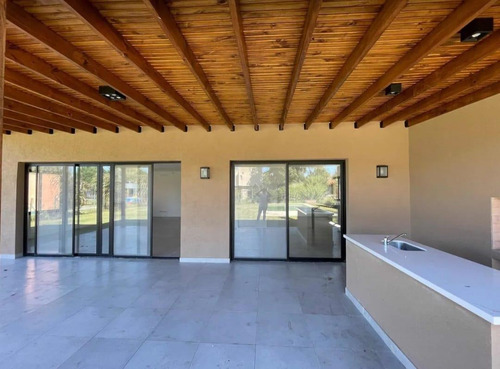 Imagen 7 de 25 de Susana Aravena Propiedades Casa - Sausalito