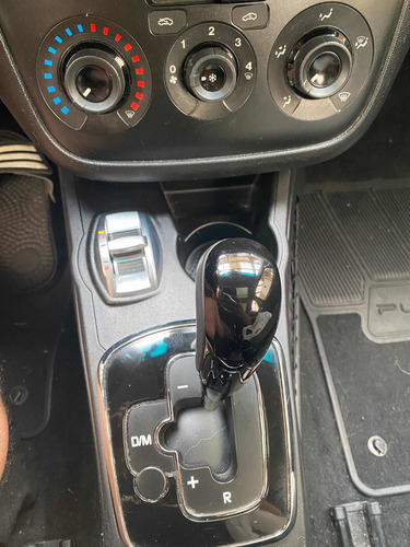 Imagem 12 de 12 de Fiat Punto 2015 1.8 16v Sporting Flex Dualogic 5p