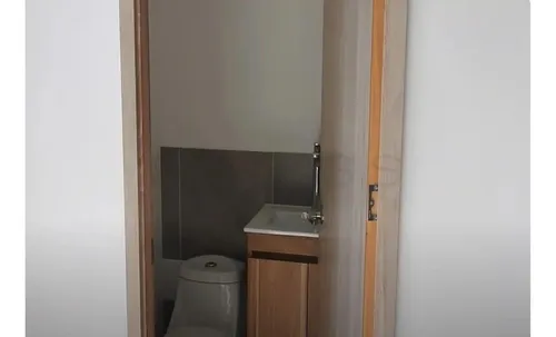 Oficina En Arriendo/venta En Chico Reservado. Cod A4500