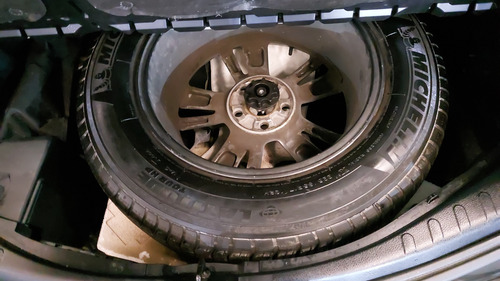 Toyota RAV4 2.5 Le At