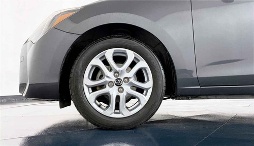 Imagen 6 de 15 de 113553 - Toyota Yaris 2017 Con Garantía