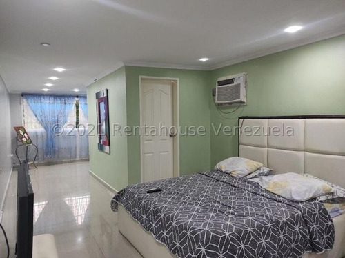 Imagen 13 de 27 de Casa Remodelada Con Piscina Duplex 220mts Conj Privado Palo Negro Estef 22-7076