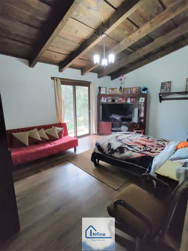 Casa Estilo Colonial Con Local Comercial A Orilla Carretera