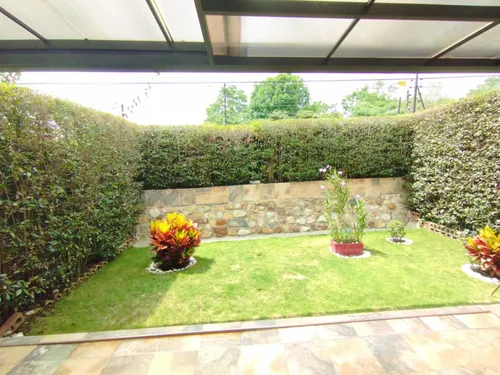 Casa En Venta En Marsella. Cod V14704