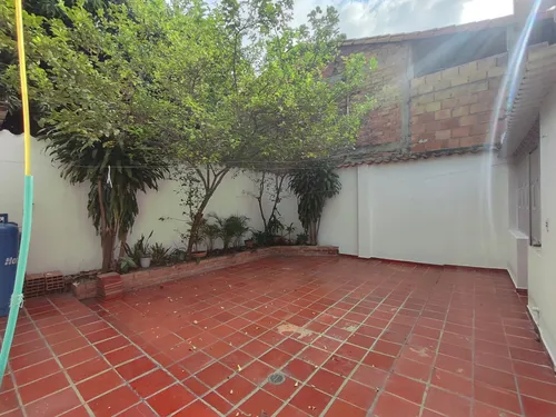 Casa En Arriendo En La Ceiba. Cod A28268