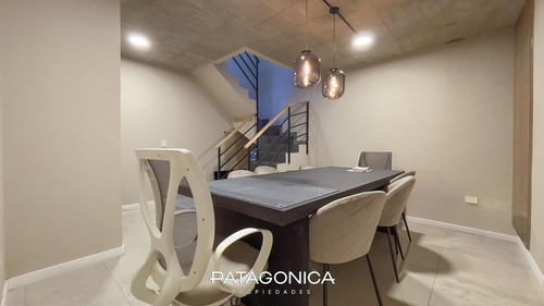 Venta - Local De 44 Mt2 En El Centro De Villa La Angostura, Neuquen
