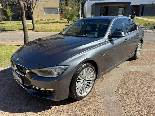 BMW Serie 3 2.0 328i Luxury 245cv