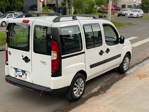 Fiat Doblo 1.8 16v Essence 7l Flex 5p 5 marchas