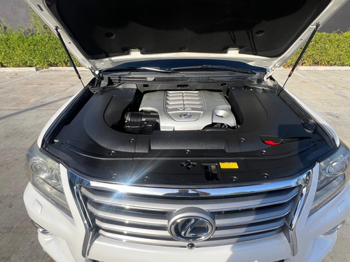 Lexus Lx570
