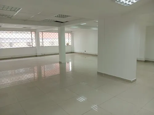 Oficina En Arriendo En San Patricio. Cod A1105045