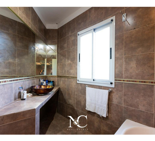 Casa En Venta En Fincas De San Vicente