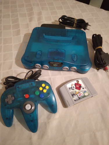 Nintendo 64 Serie Funtastic Ice Blue Transparente.