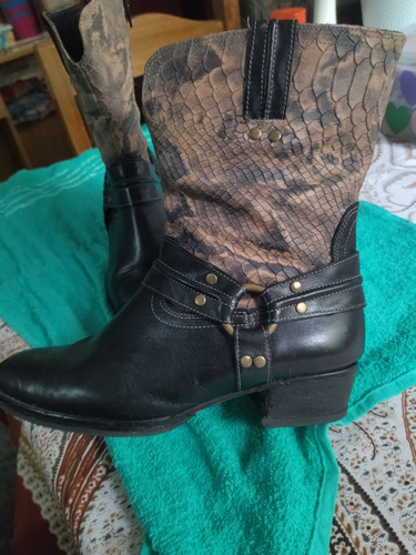 Botas Dama En Cuero Nacional ,un Solo Uso