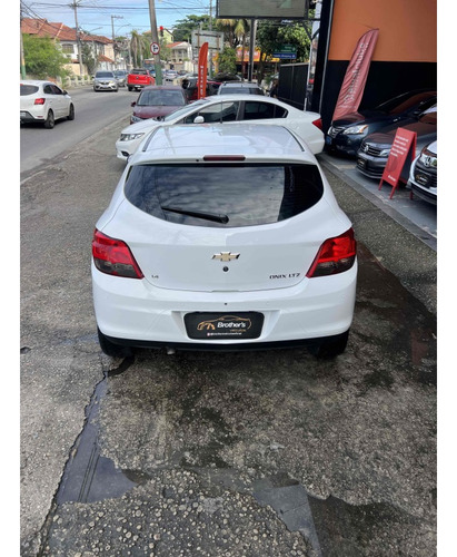 Chevrolet Onix 1.4 MPFI LTZ 8V FLEX 4P MANUAL