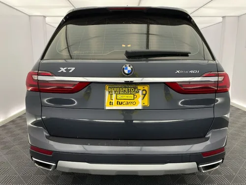 BMW X7 3.0 Xdrive 40i Pure Excelence