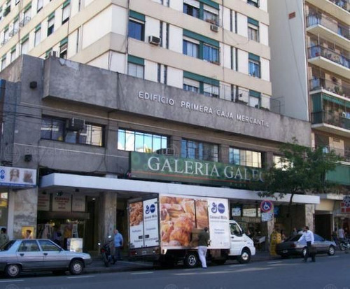 Oportunidad Local En Venta Av Corrientes Y Scalabrini Ortiz