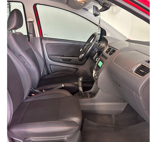 Volkswagen Crossfox 1.6 MI 8V FLEX 4P MANUAL