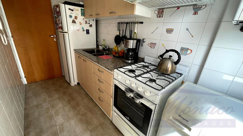 Imagen 25 de 30 de Duplex 2 Amb C/cochera. Coc Indep Bño/toil. Full Amenties!