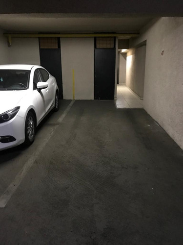 Imagen 4 de 4 de Arriendo De Estacionamiento En Las Condes