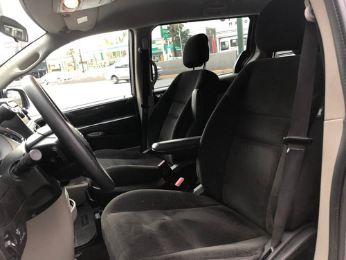 Imagen 11 de 15 de Dodge Grand Caravan 2017 3.6 Sxt At