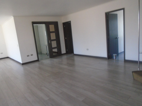 Espectacular Dúplex - El Bosque - Metro- Jacuzzi-sauna