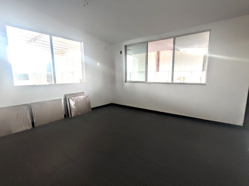 Inmueble En Venta De 1,532m2 Muy Cerca De Zona Esmeralda Y La Salle
