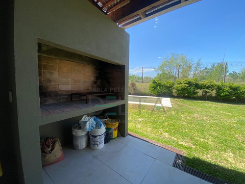 Casa- Venta- 4 Amb- En Una Planta- Galeria-jardin-pileta-en Barbarita, General Pacheco, Tigre