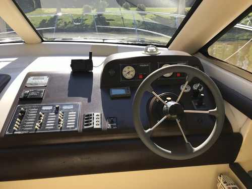Crucero Custon 40 Con Nanni 2 X 300 Hp Linea De Ejes 2020