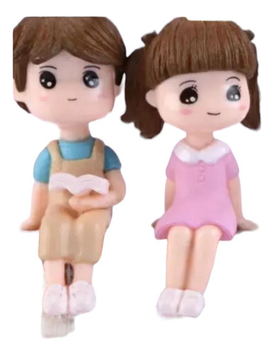 2 Parejas Niños En Banca Libro Miniatura Minijardin Decoraci