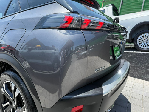 Peugeot 2008 1.2 Puretech Allure Pack