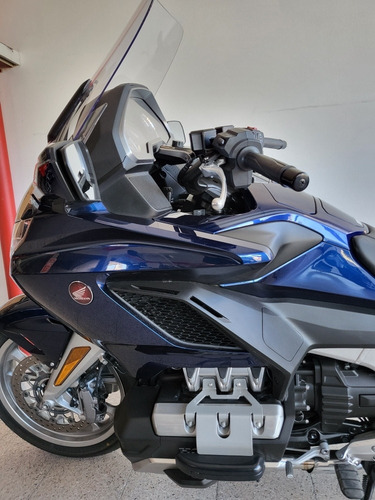 Imagen 14 de 18 de Goldwing 1800 2018 - Nuevisima- Recibo Inferior- Tuamoto
