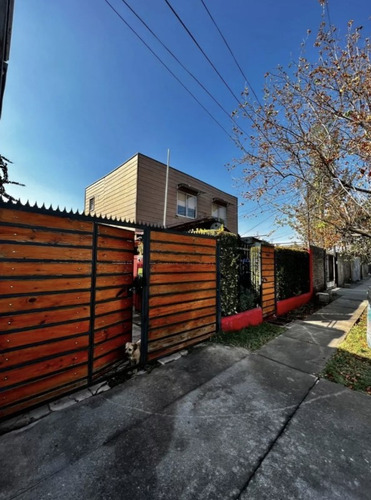 Casa En Venta Con Galpón 510m2, La Granja.