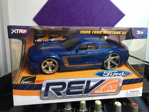 Ford Mustang Gt 2009 Xtr Toys Rev Rollers - Escala 1:24 Azul