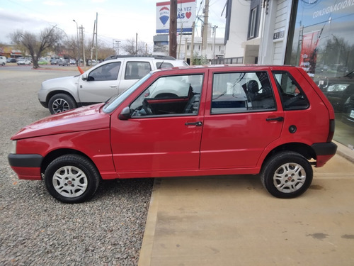 Imagen 9 de 13 de Fiat Uno Fire 1.3 5p 2011