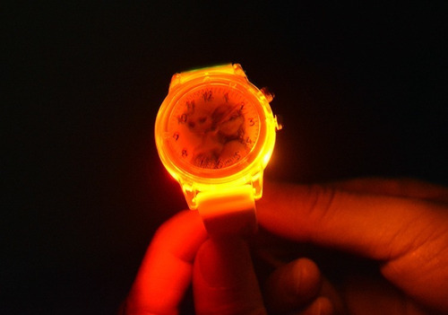 Reloj Princesas Ana Y Elsa Con Luz Niñas Infantil Frozen Correa Rosa Claro