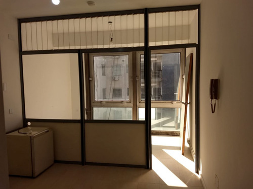 Imagen 4 de 9 de Oficina En Venta En Centro / Microcentro