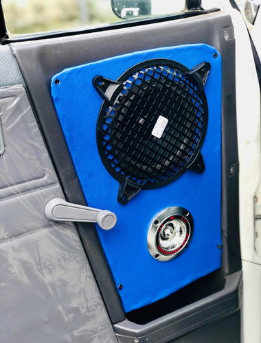 Imagen 2 de 15 de Daihatsu Delta 2002 Cama Corta Oferta Disponible809-317-0094