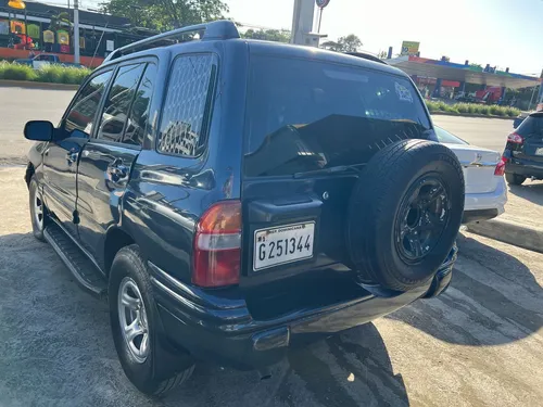 Jeep Chevrolet Tracker 2001 4x4 $285,000