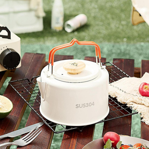Camp Kettle Tea Kettle 1.1 L Con Mango Ergonómico Teata
