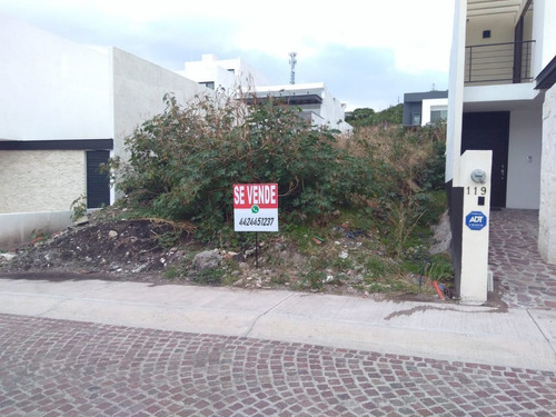 Estupendo Terreno En Lomas De Juriquilla De 250 M2, Listo Pa