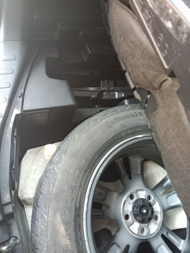Toyota RAV4 2.5 Le At