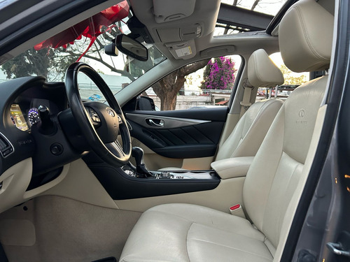 Infiniti Q50 3.7 Perfection At