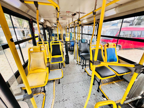 Ônibus Escolar M.benz Caio Apache 2011/2011 Vip Bus