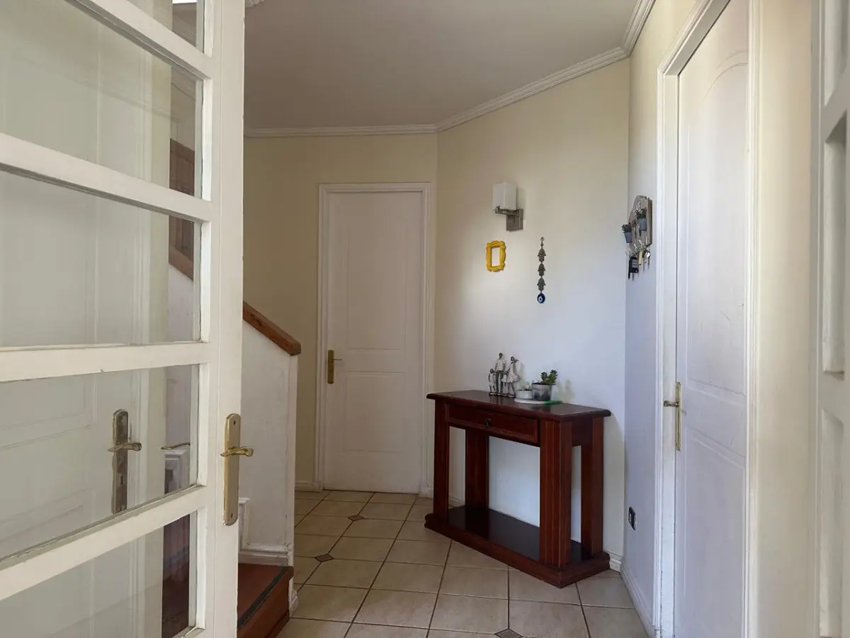 Imagen 2 de 29 de Se Vende Amplia Casa Sector Las Tortolas Reñaca