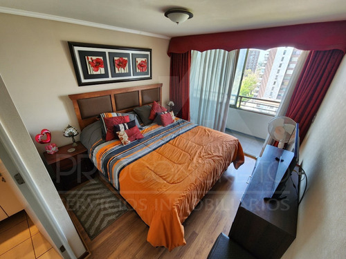 Depto En Venta En Macul Con Terrazas, Piscina Y 3 Dormitorio