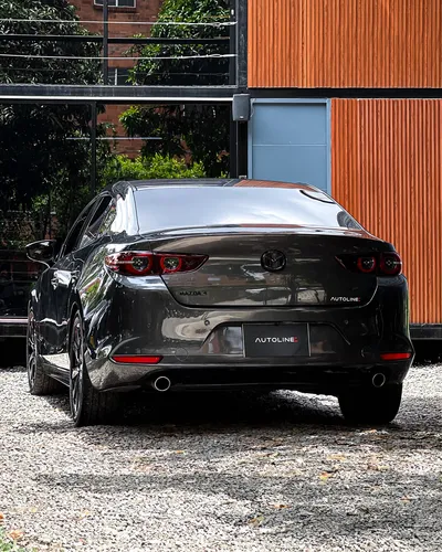 Mazda 3 Grand Touring B2+