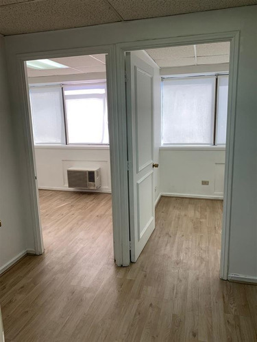 Imagen 3 de 13 de Oficina En Venta En Las Condes